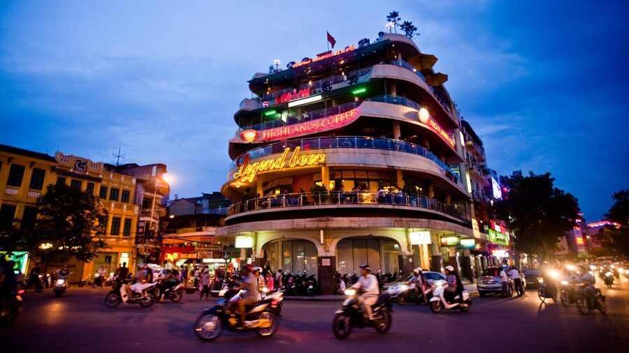 Explore Hanoi Old City By Cycling Tour With Small Groups - Banana Island and the Red River Delta: the quiet payoff