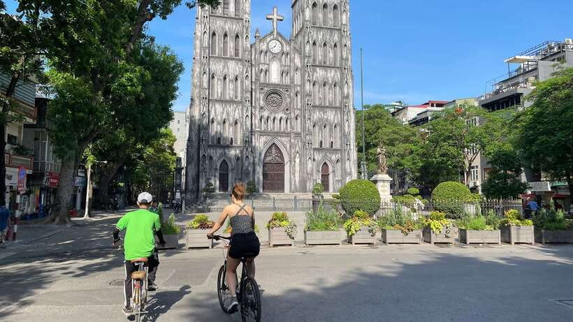 Explore Hanoi Old City By Cycling Tour With Small Groups - Hanoi Citadel and the Flag Tower area: seeing fortifications in context
