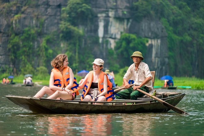 From Hanoi: Hoa Lu - Tam Coc boating - Cycling & Mua Cave visit - Stop 1: Arrival area in Ninh Binh and how the schedule sets you up