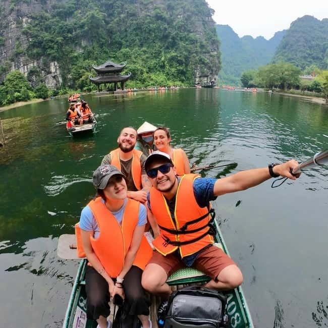 From Hanoi: Ninh Binh Trip with Cycling & Buffet Lunch - Mua Cave with Ngoa Long steps: when the climb is worth it