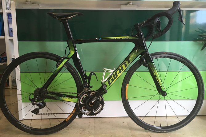 Full Carbon Road Bike Rental - Quick hits: what makes this rental work
