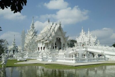 Full Day Cycling Amazing Chiangrai countryside and the White temple - The countryside route: Lao River views and farm-country variety