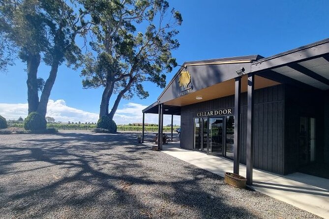 Great Escape Self-Guided Scenic Cycle Winery Tour from Napier - Stop 3: Craggy Range detour over a hill (booking essential)