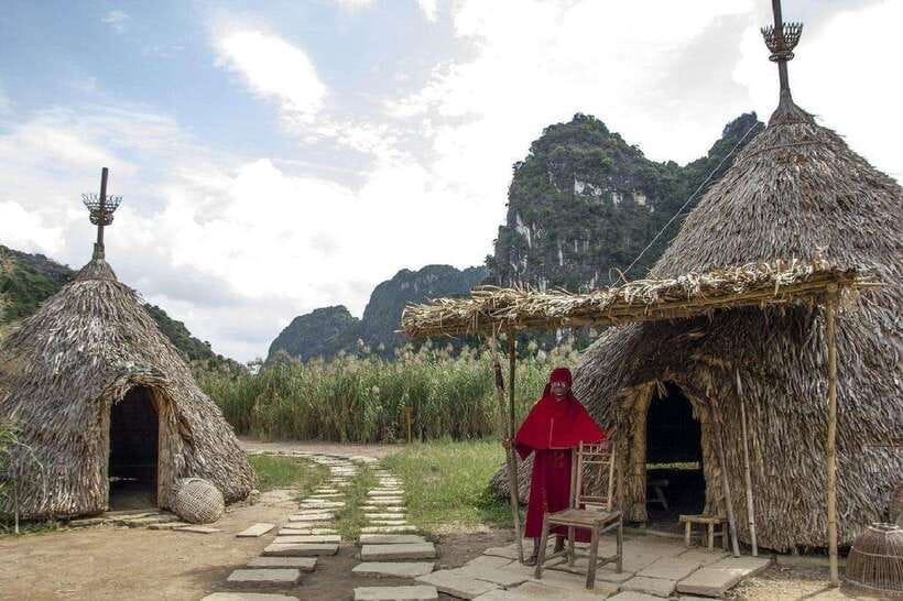 Ha Noi: Ninh Binh / Hoa Lu - Trang An - Mua Cave / Cycling - Transportation Back to Hanoi: When the Day Finally Coasts
