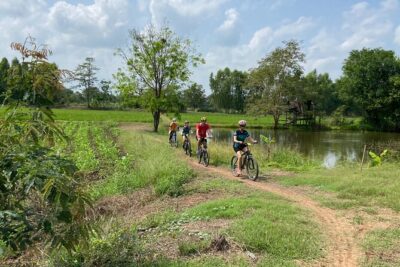 Half Day Countryside Cycling in Sukhothai - Ban Khuai village visit: meeting people and seeing everyday life