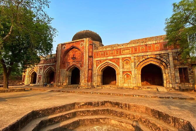 Half-Day Premium Delhi Heritage Cycling Tour - An Illustrious Tryst with time - India Habitat Centre: A 30-Minute Architecture Pause That Breaks the Pattern