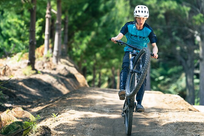 Half-Day Self-Guided Mountain Bike Journey through Whakarewarewa Redwood Forest - Timing and the on-site café: planning your half-day break
