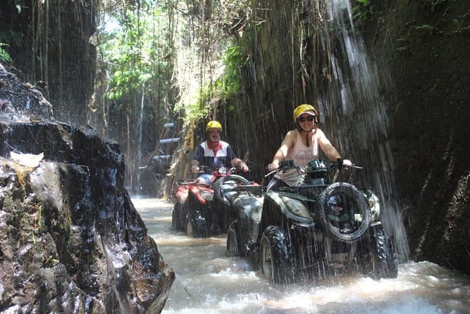 Halo Bike Cycling Tour Downhill - The short Balinese cooking class: why it sticks better than a restaurant stop