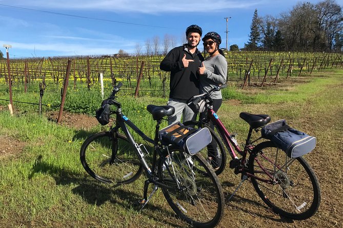 Healdsburg Cycling Wine Tour - Pedaling Through Healdsburg and the Russian River Valley