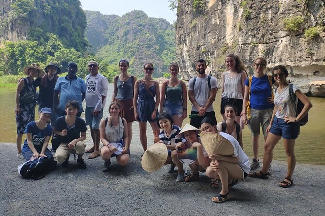 Hoa Lu - Tam Coc - Mua Cave 1 Day with Cycling, Hiking, Lunch - Ninh Binh in One Long Day: Hoa Lu, Tam Coc, and Mua Cave