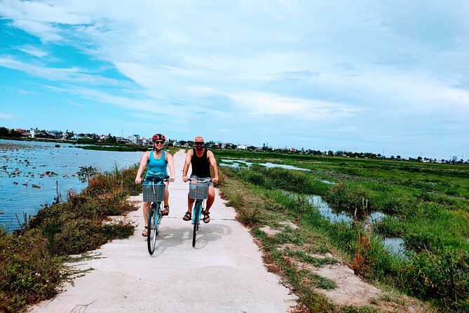 Hoi An countryside cycling tour - Shrimp farms, rice fields, and animals on the ride