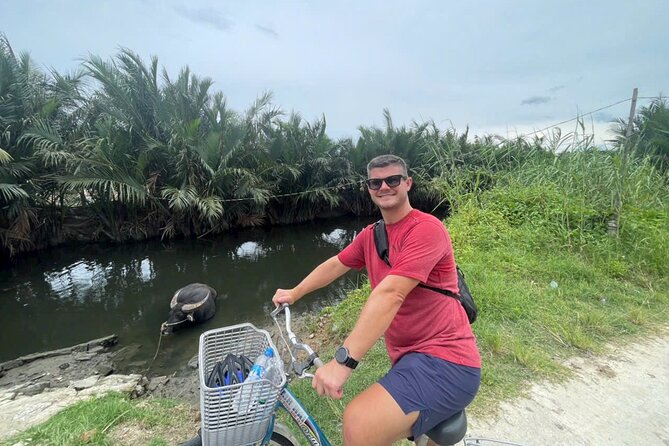 “Hoi An Countryside Cycling Tour–Farming Experience–Cooking Class - The ride through rice fields and village lanes