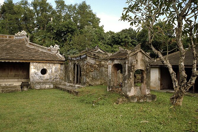 Hue: Thuy Bieu Village Cycling Half-day Tour - Cycling Hue’s countryside: the Thủy Biều vibe in 3.5 hours