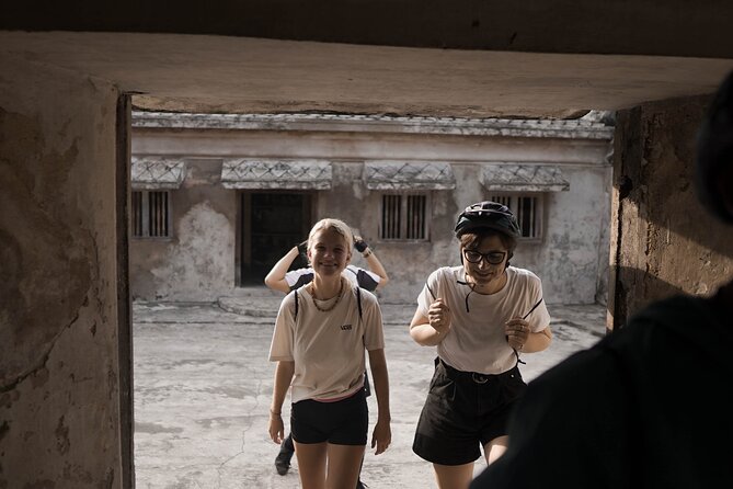 Jogja Hidden Gems - Cycling Tour - Chinese Temple Stop: A Quick Cultural Curve That Changes the View