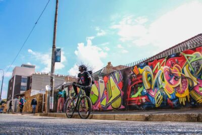 Johannesburg: Inner City Guided Cycling Tour - Braamfontein street art and Braamdontein walls