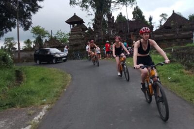 Kintamani Down Hill Cycling - The school stop: a quick window into everyday Balinese education