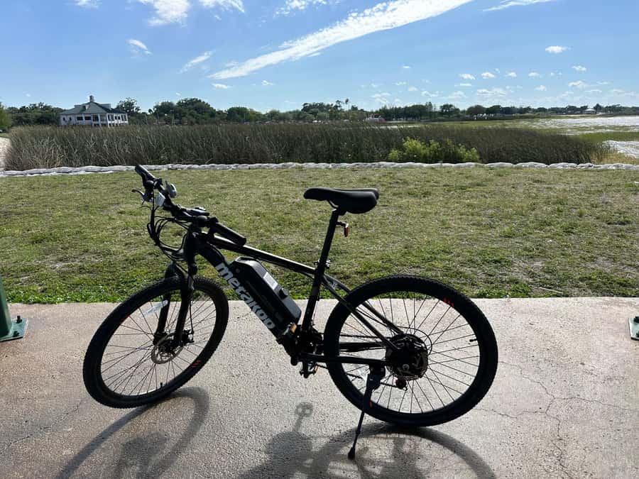 Kissimmee: 4-Hour All Electric Mountain Bike Lakefront Tour - Start point setup near Partin Settlement Road and East Lakeshore Blvd.