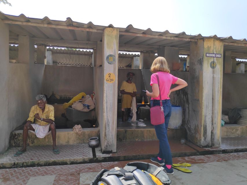 Kochi to Marari/ Kumarakom/ Alleppey eBike/Cycling Tour - Fishermen villages and fish farms: the most meaningful part