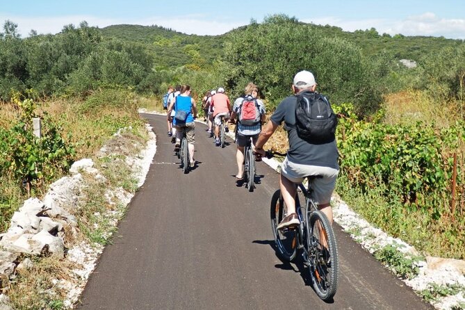 Korcula Bike & Wine Tour | Wine Tasting in Lumbarda - Stop in Lumbarda: countryside cycling with real local context