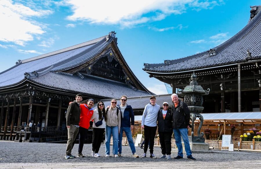 Kyoto: North Kyoto Guided Cycling Tour with Lunch - Pedaling to lunch: the included meal that keeps the day on track