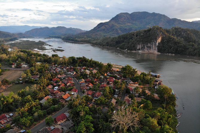 Luang Prabang Mountain Bike Cycling Tour - Lunch at Ban Xang Hai: buffet, shower, and a real reset