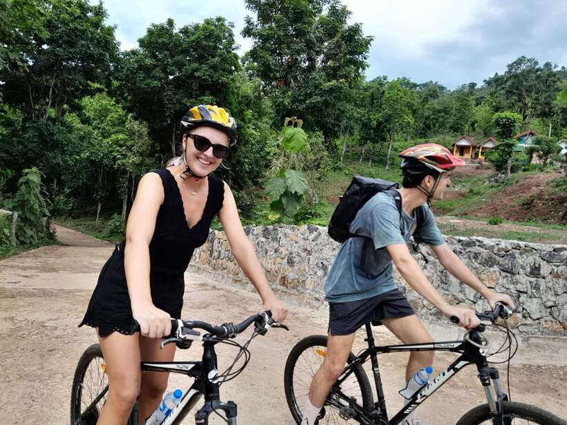 Luang Prabang: Pottery Workshop & Wat Chomphet cycling Tour - Key highlights at a glance