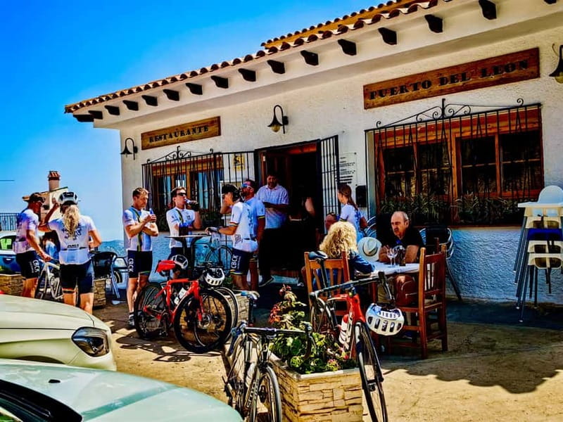 Málaga: Road Bike Tour with Guide and Bike Rental - Key highlights you’ll feel right away
