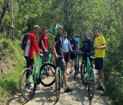 Medellín: Full-Day Mountain Bike Tour with Lunch - Coffee and safety basics before the pedals start