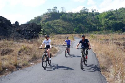 Mount Batur: Black Lava Cycling Tour w/ Natural Hot Spring - Morning Start: Pickup, Breakfast, and Getting to Bungklambu
