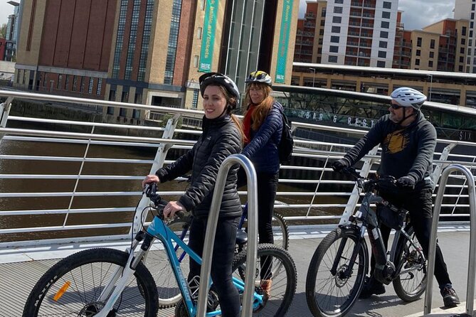 Newcastle Cycling Tour - Meeting at Cycle HubQuayside and picking the right start time