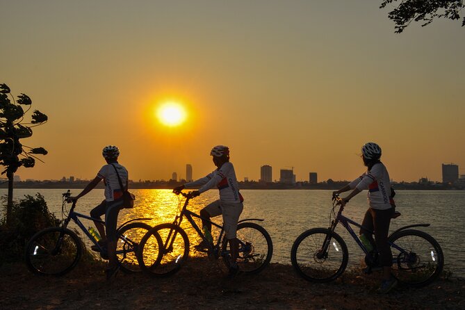 Phnom Penh: Cycling Adventure on Islands of the Mekong - Bike Quality, Guide Style, and Group Size (Why It Feels Smooth)