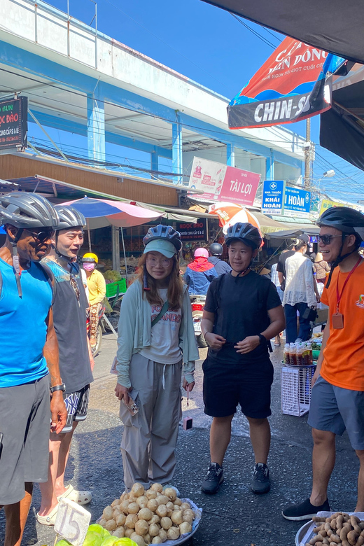 Phu Quoc: Morning Cycling Tour with Local Guide - Dinh Cau Rock Temple: ocean views with a real sense of place