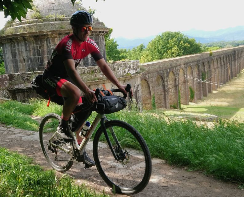 Pisa: Self-Guided Bike Tour to Lucca - Arrival in Lucca: Medieval Walls, Tower Views, and the Rocca di Ripafratta
