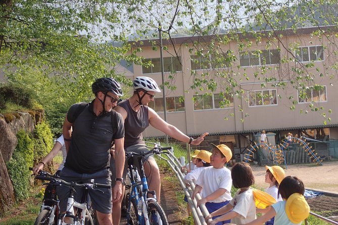 Private Afternoon Cycling Tour in Hida-Furukawa - Bikes, Helmets, and the Stuff You Must Bring