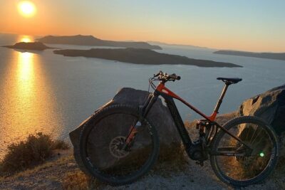 Private Electric Mountain Bike Experience and Tour in Santorini - The bike setup, your fitness level, and the 120kg limit
