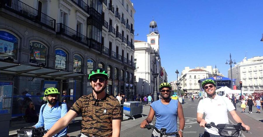 Private Madrid Bike Tour | Exclusive Guided Tour | From 30€ - Choose your bike: E-bike comfort, with a real height rule