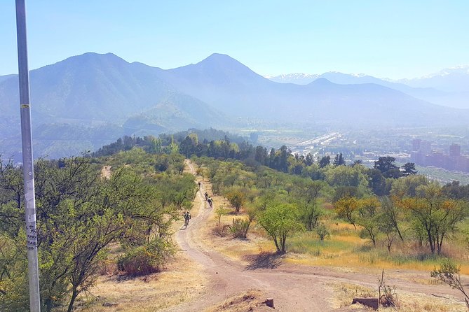 Private San Cristobal Hill Mountain Bike Tour - Bicentennial Park and the Calm Finish by Vitacura