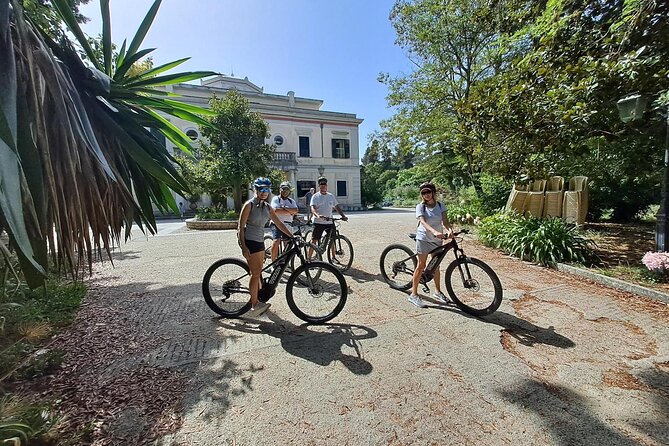 Private Sightseeing Tour in Corfu Town by Electric Mountain Bike - The fortress walls: Venetians, earlier Roman defenses, and “left intact” politics