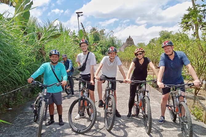 Private Ubud Downhill Cycling with Volcano, Rice Paddies & Meal - Weather and comfort tips (based on how this day is built)