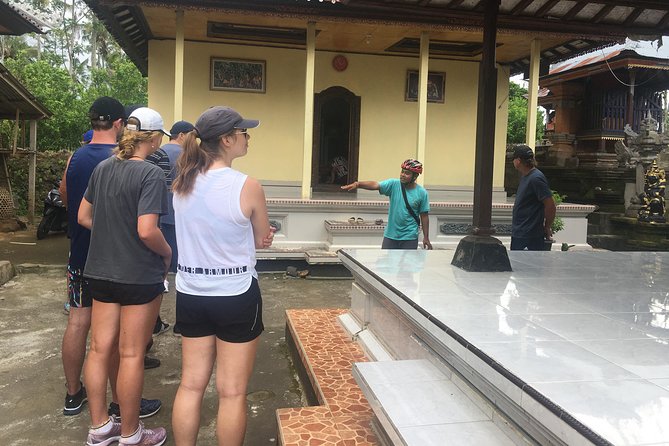 Private Ubud Downhill Cycling with Volcano, Rice Paddies & Meal - Your morning starts at 7:00 am: pickup, bike prep, and a calm start