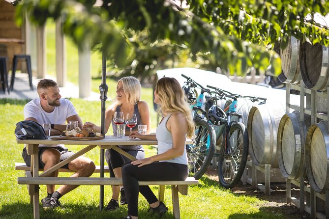 Ride Queenstown’s Stunning Trails on a Mountain Bike - Getting there at 3 Searle Lane and planning your return loop