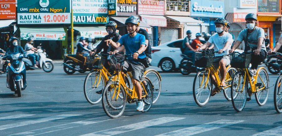 Saigon Off-the-Beaten Path-Cycling Tour in Ho Chi Minh City - District 5 and Chinatown Cho Lon: narrow lanes, temples, and everyday Chinese life