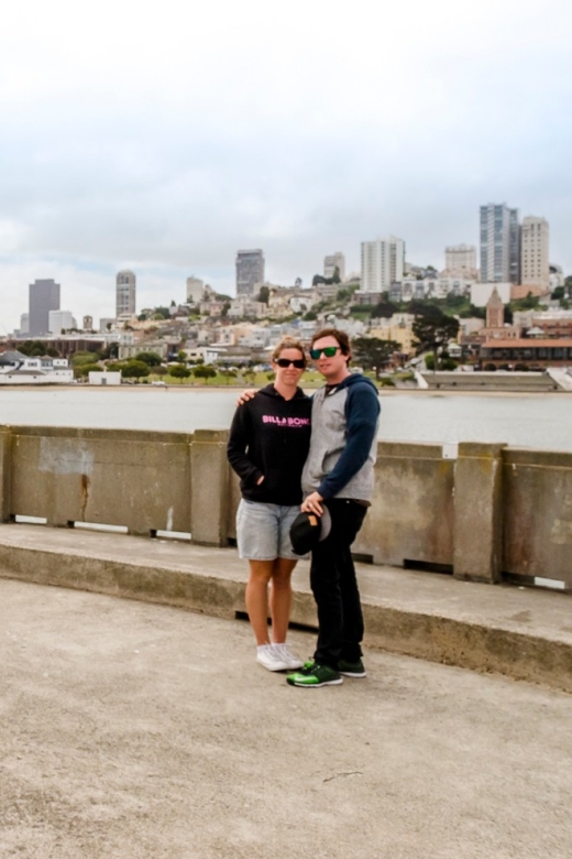 San Francisco: Golden Gate Bridge and Sausalito Cycling Tour - Break Time at Warming Hut Bookstore & Cafe