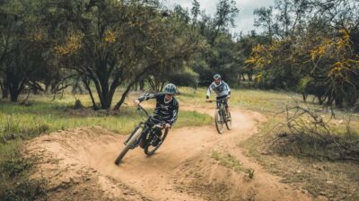 Santiago: E- Mountain Bike Rental to ride in a bike park - The Specialized Turbo Levo: why the pedal assist feels like control