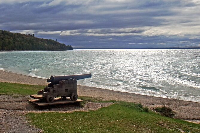 Scenic Mackinac Island: A Self-Guided Cycling Audio Tour - The ride’s story stops: what you’ll hear on the way