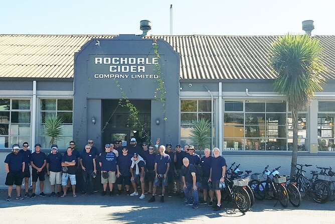 Self-guided E-bike cycle tour with private wine tasting - Optional ride beyond the winery: Mapua with a short ferry