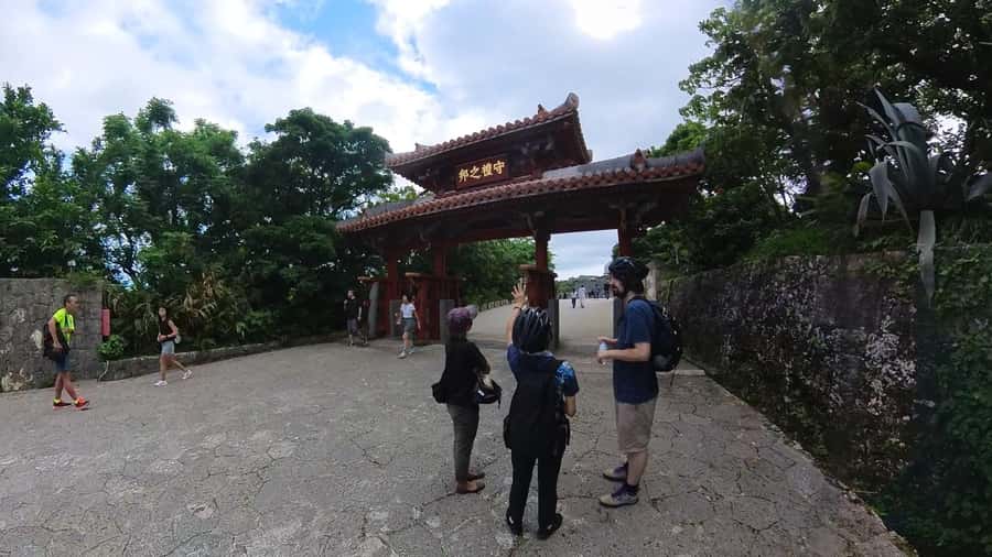 Shuri+Naha: Cycling Tour Explore Water Heritage with E-Bike - Who this tour fits best (and who might want to skip)