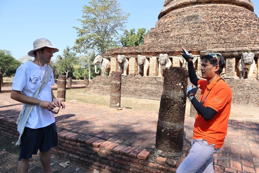 Sukhothai: Historical Park & Countryside Cycling Tour - Irrigation canals (Klong Mae Lampan) and rural routines