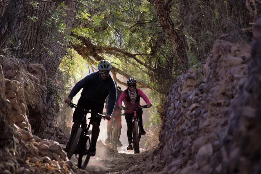 Tilcara: 2 hours cycling tour trough the rural area - Getting started at Belgrano 763 (and why the warm-up matters)