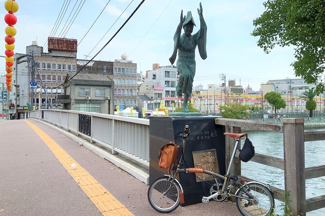 Tokushima & Mt. Bizan BROMPTON Slow Cycling Tour - Down at the base: Tokushima snacks and a guide who chooses with you